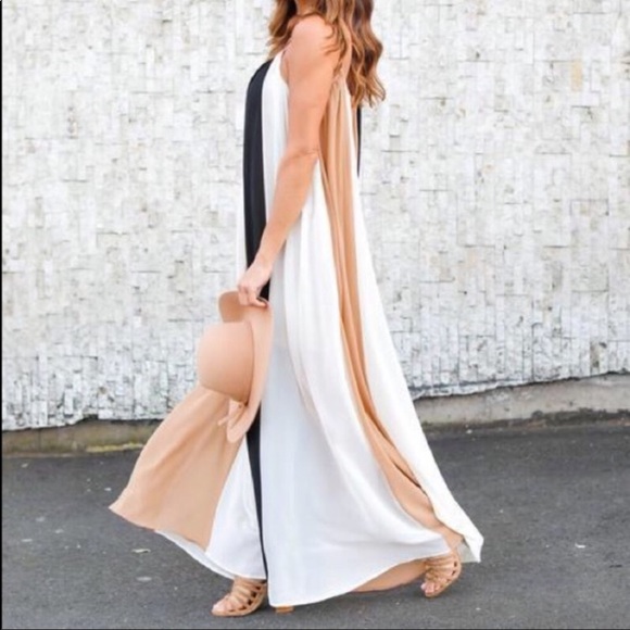 Black/white/beige maxi - Picture 2 of 4